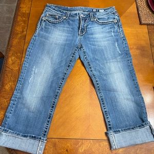 Miss Me Capri Jeans